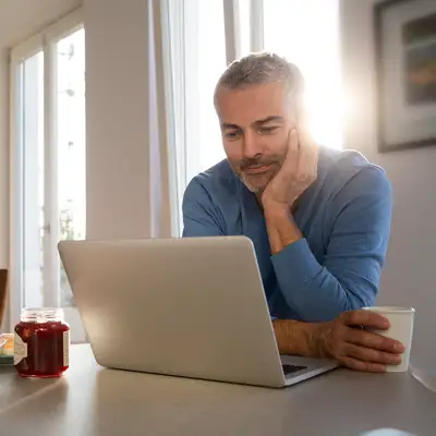 Fidelity Investments ChatGPT ad: Get Crypto Education