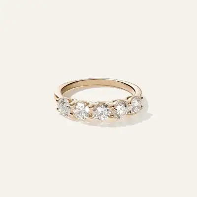 Quince ChatGPT ad: Discover 14K Gold Rings