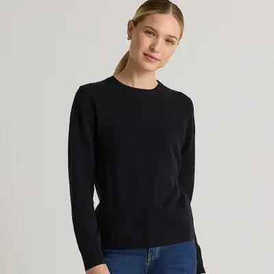 Quince ChatGPT ad: Creating A Capsule Wardrobe?