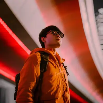 Mastercard ChatGPT ad: Market Performance Tracking Platform