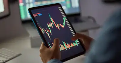 BestMoney ChatGPT ad: Best Trading Platforms 2026