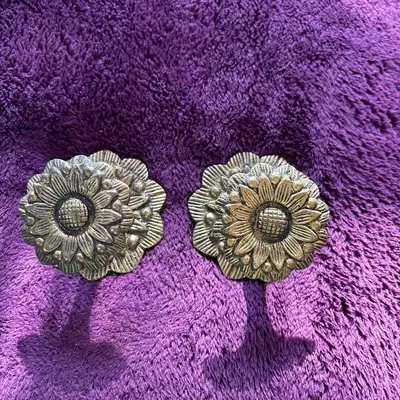 Mercari ChatGPT ad: Liberty Hardware Vintage Door Handles - Home