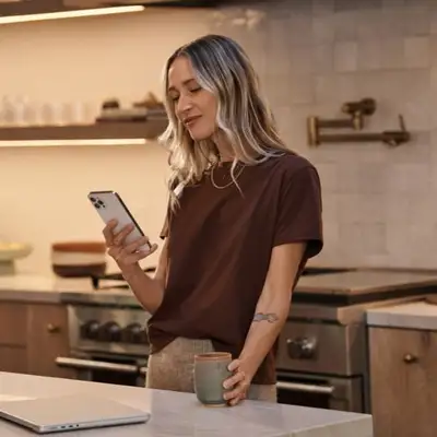 HubSpot ChatGPT ad: Free AI Insights