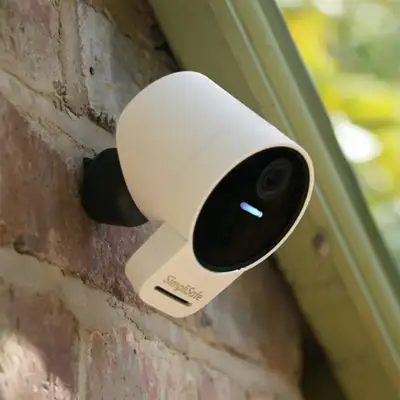 SimpliSafe ChatGPT ad: “Best security of 2026”